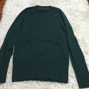Banana Republic dark green sweater