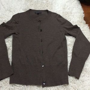 Classic brown Banana Republic cardigan