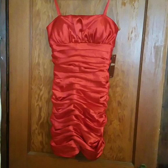 Bibian dress - Picture 1 of 4