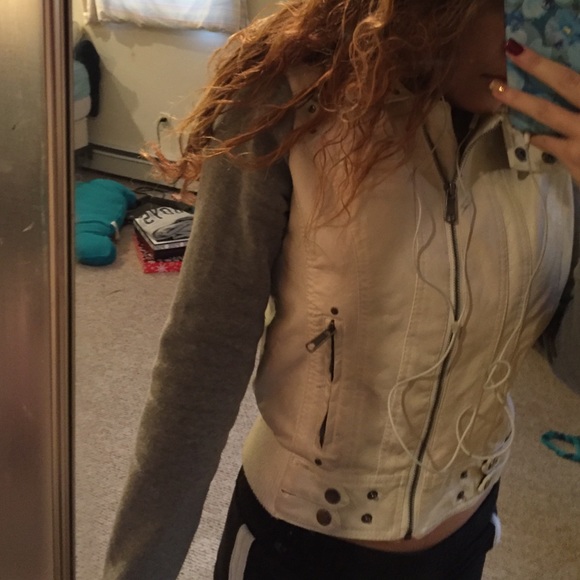 Jacket - Picture 3 of 3