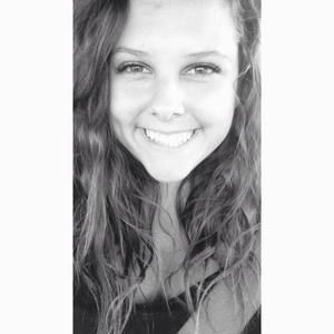 Meet your Posher, Caroline