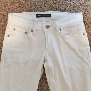 White Skinny Jeans