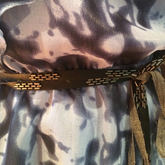 Chic belle blouse - Picture 3 of 4