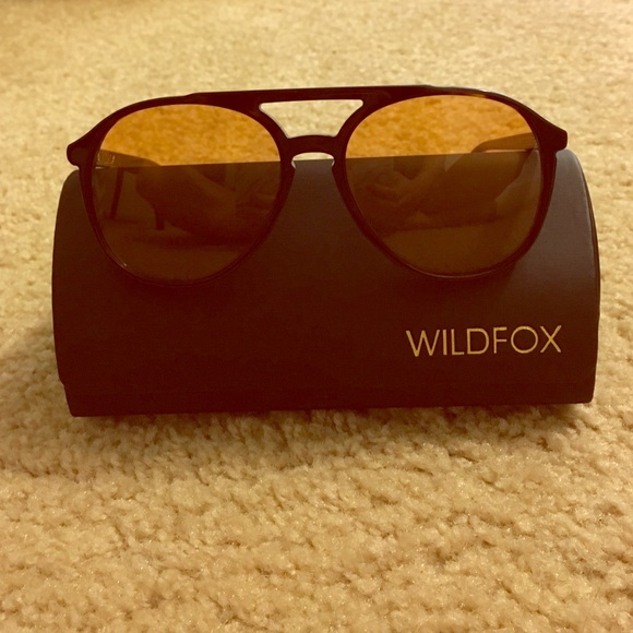 Wildfox Accessories - Wildfox Amelia Aviators