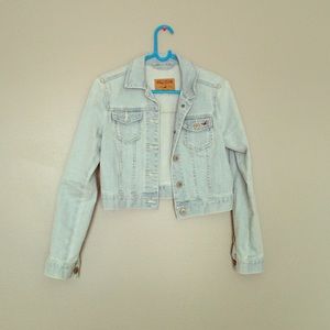 Cropped jean jacket