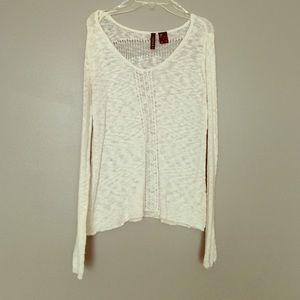 White long sleeve sweater with design