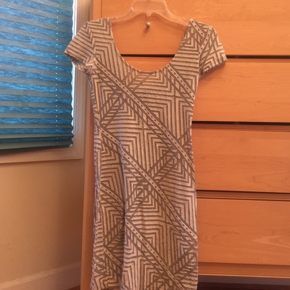 Tight body con urban outfitters dress