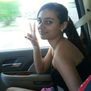 Meet your Posher, Yanikarla