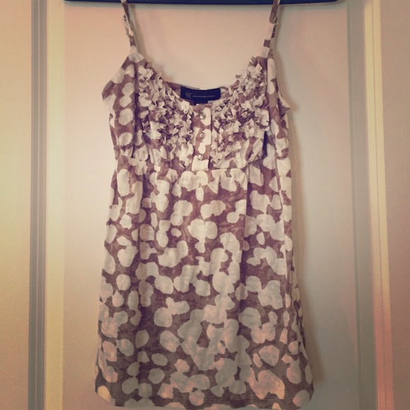 XS brown and white blouse. Great condition.