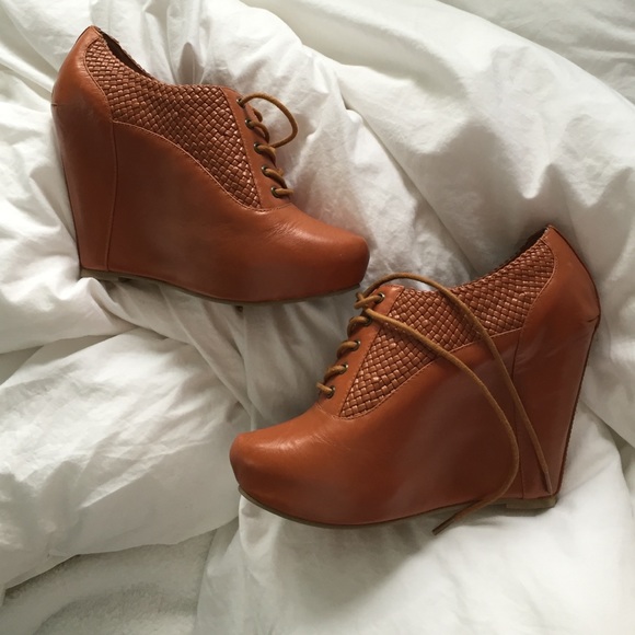 Urban Outfitters Shoes - URBAN OUTFITTERS brown lace up wedges