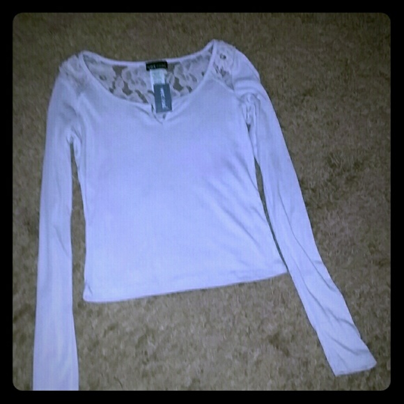 Wet seal xs lace light lavender top NWT