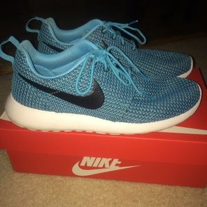 Nike Roshes