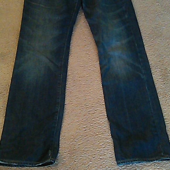 Blue Like New Jean - Picture 3 of 3