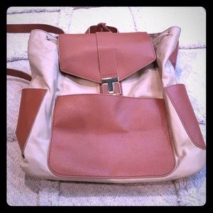 Tory burch back pack