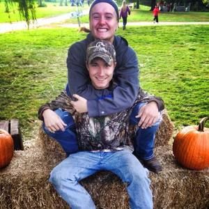 Meet your Posher, Sam