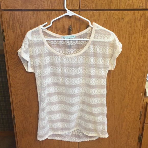 Maurice's top