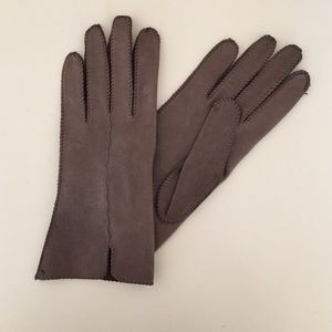 Genuine leather gloves