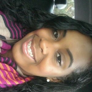 Meet your Posher, April