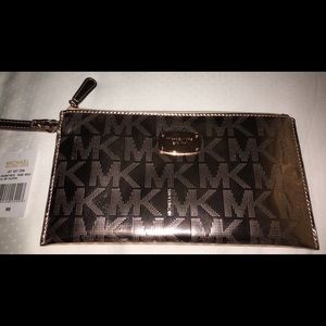 Michael Kors Rose Gold Large zip clutch