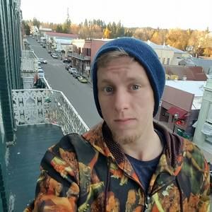 Meet your Posher, Cody