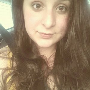 Meet your Posher, Brittney