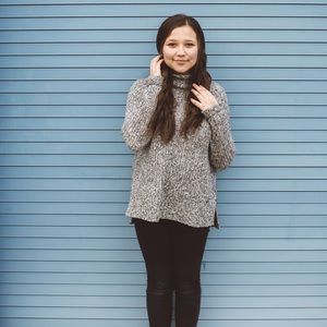 Meet your Posher, Rebecca