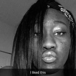 Meet your Posher, Alisha