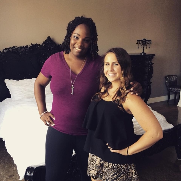 Meet your Posher, Ashley - Picture 1 of 1