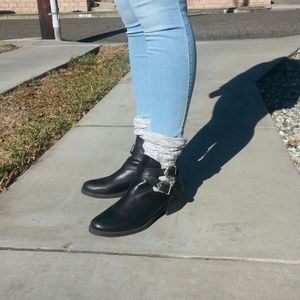 HM black leather women's boots sz 10