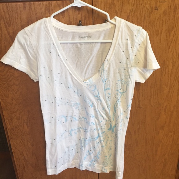 Hurley t-shirt