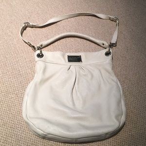 Marc by Marc Jacobs cream cross-body/boho purse