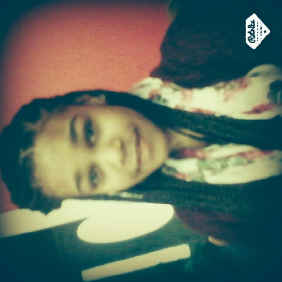 Meet your Posher, Samirah