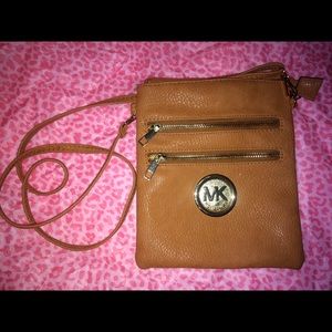 Fake/Knock-Off "Michael Kors" Crossbody Bag