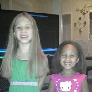 Meet your Posher, Maxine