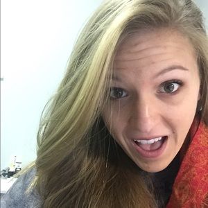 Meet your Posher, Cinzia