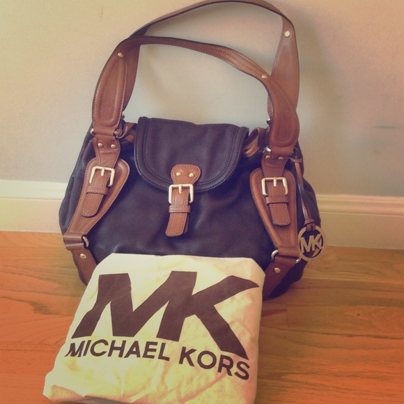 Michael Kors Shoulder Bag in Tobacco with Dust Bag