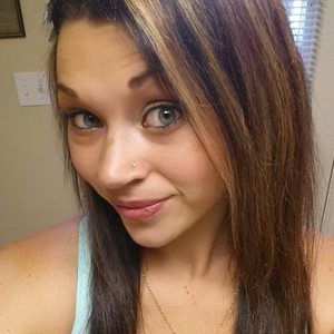 Meet your Posher, Kayli