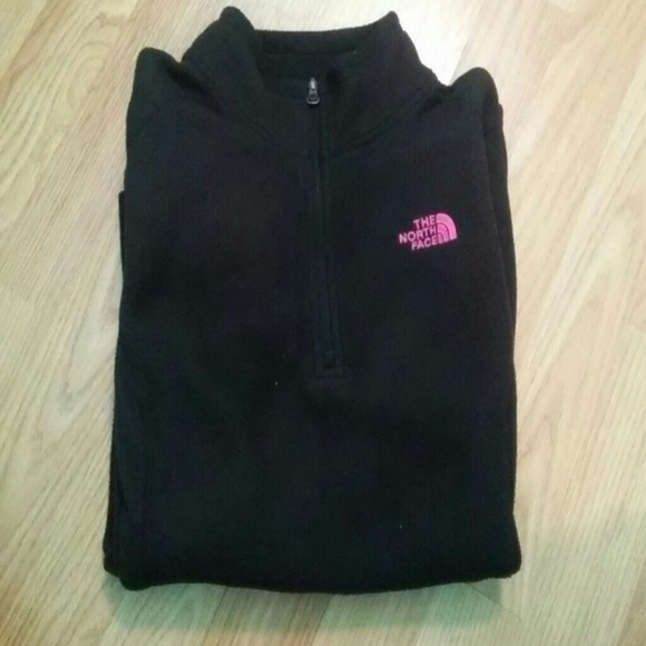 Limited Edition Breast Cancer Northface Fleece?