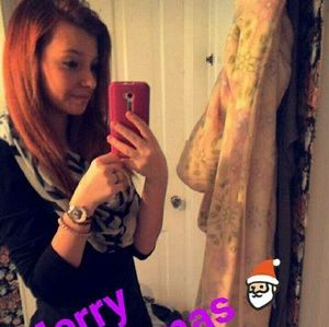 Meet your Posher, Miranda