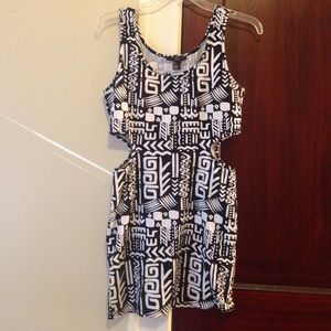 Bodycon print cut out dress