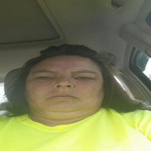 Meet your Posher, Cynthia