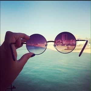 Meet your Posher, Sabryna