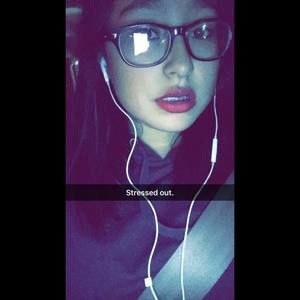 Meet your Posher, Aleida