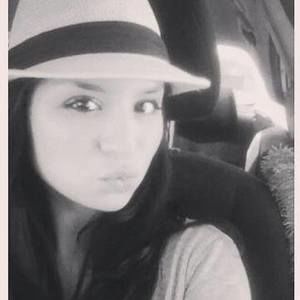 Meet your Posher, Fabiola