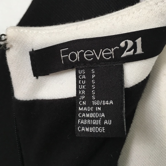 Black & White dress - Picture 3 of 3