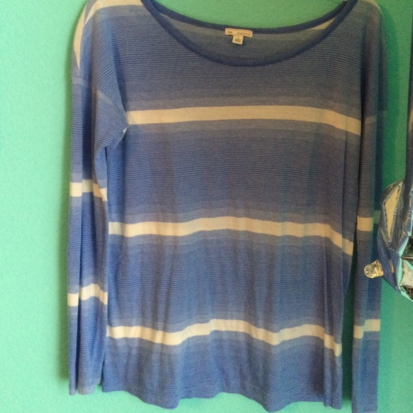 Long Sleeve Gap Shirt