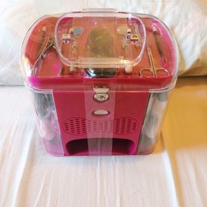 ✨NEW✨ The Color Workshop Personal Manicure Set