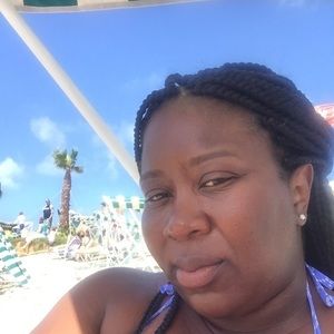 Meet your Posher, Twanna