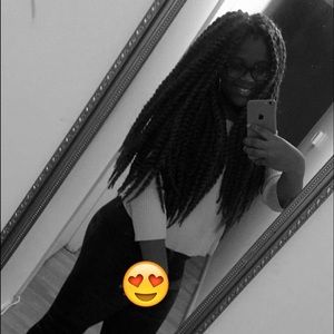 Meet your Posher, Michelle