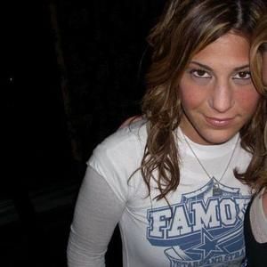 Meet your Posher, Andrea